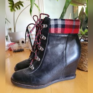 JOHNSTON MURPHY WEDGE BOOT FLANNEL Lace-Up Black Ankle Booties hidden wedge 9.5